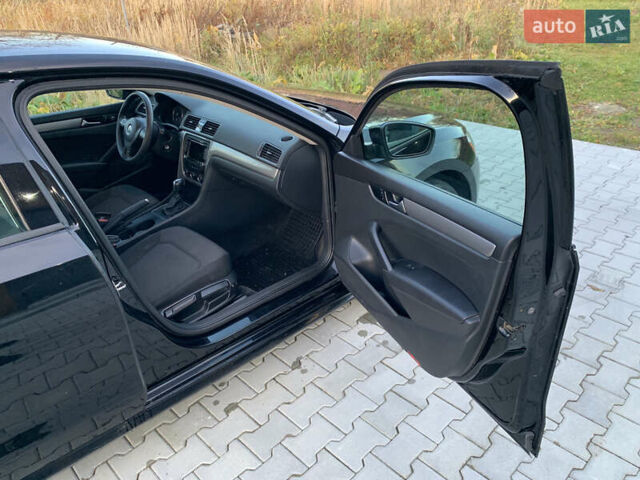 Черный Фольксваген Пассат, объемом двигателя 1.8 л и пробегом 150 тыс. км за 7750 $, фото 30 на Automoto.ua