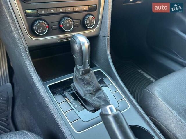 Черный Фольксваген Пассат, объемом двигателя 1.8 л и пробегом 190 тыс. км за 8700 $, фото 18 на Automoto.ua