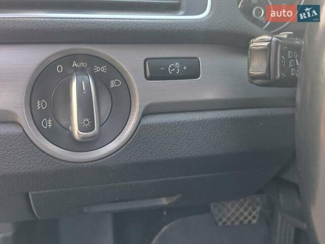 Черный Фольксваген Пассат, объемом двигателя 1.8 л и пробегом 198 тыс. км за 9950 $, фото 8 на Automoto.ua