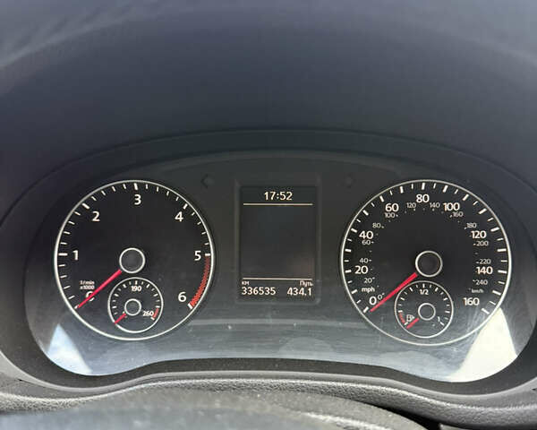 Черный Фольксваген Пассат, объемом двигателя 2 л и пробегом 337 тыс. км за 11250 $, фото 6 на Automoto.ua