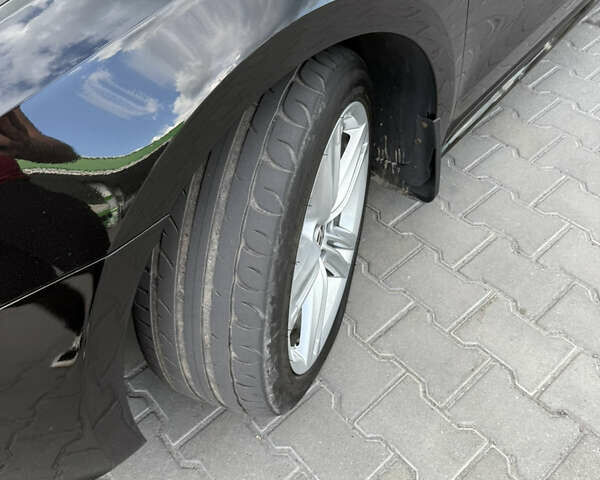 Черный Фольксваген Пассат, объемом двигателя 2 л и пробегом 337 тыс. км за 11250 $, фото 10 на Automoto.ua