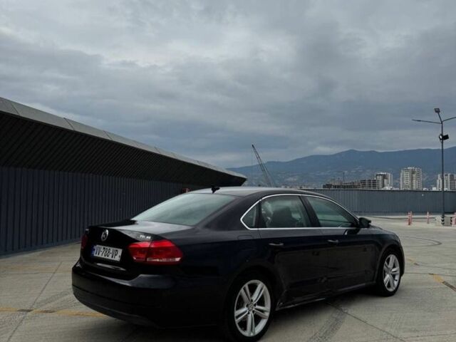 Чорний Фольксваген Пассат, об'ємом двигуна 2 л та пробігом 215 тис. км за 6900 $, фото 13 на Automoto.ua