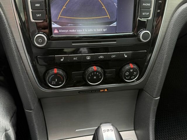 Черный Фольксваген Пассат, объемом двигателя 2 л и пробегом 265 тыс. км за 10500 $, фото 22 на Automoto.ua