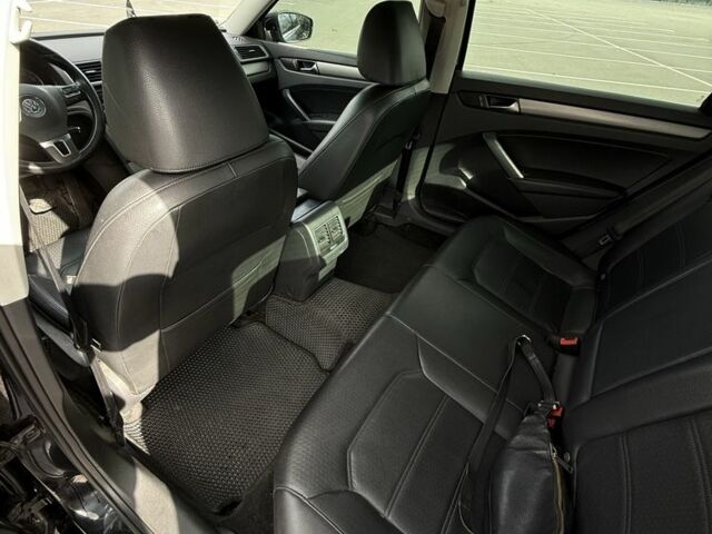 Черный Фольксваген Пассат, объемом двигателя 2 л и пробегом 265 тыс. км за 10500 $, фото 14 на Automoto.ua