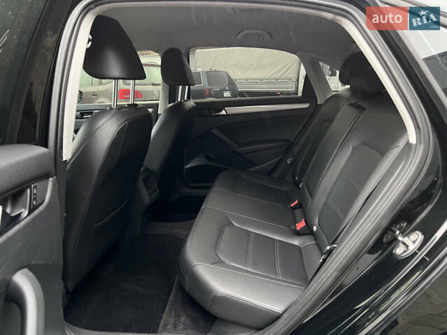 Чорний Фольксваген Пассат, об'ємом двигуна 1.8 л та пробігом 191 тис. км за 10300 $, фото 39 на Automoto.ua