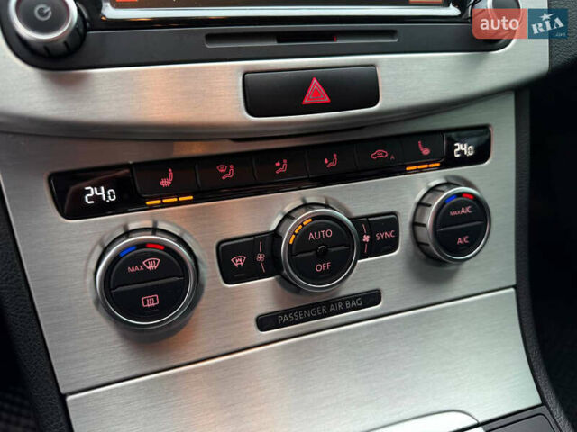 Черный Фольксваген Пассат, объемом двигателя 1.8 л и пробегом 141 тыс. км за 12700 $, фото 18 на Automoto.ua