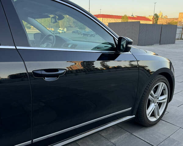 Черный Фольксваген Пассат, объемом двигателя 2 л и пробегом 246 тыс. км за 12499 $, фото 5 на Automoto.ua