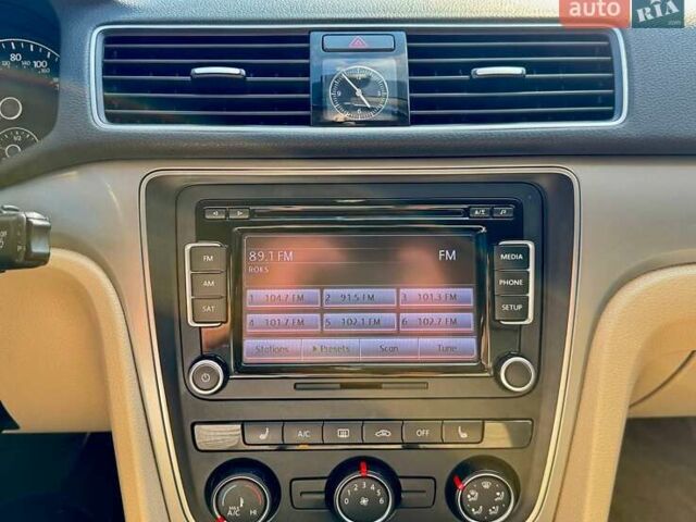 Черный Фольксваген Пассат, объемом двигателя 1.8 л и пробегом 230 тыс. км за 9700 $, фото 14 на Automoto.ua