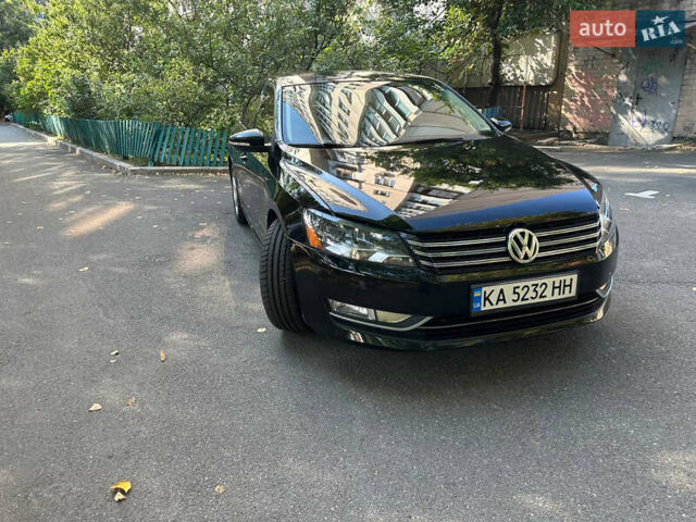 Черный Фольксваген Пассат, объемом двигателя 1.8 л и пробегом 214 тыс. км за 10900 $, фото 11 на Automoto.ua