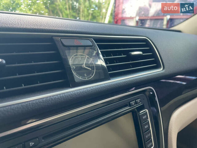 Чорний Фольксваген Пассат, об'ємом двигуна 2 л та пробігом 134 тис. км за 15700 $, фото 28 на Automoto.ua