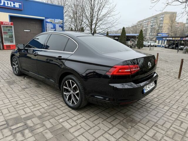 Черный Фольксваген Пассат, объемом двигателя 2 л и пробегом 237 тыс. км за 16700 $, фото 6 на Automoto.ua