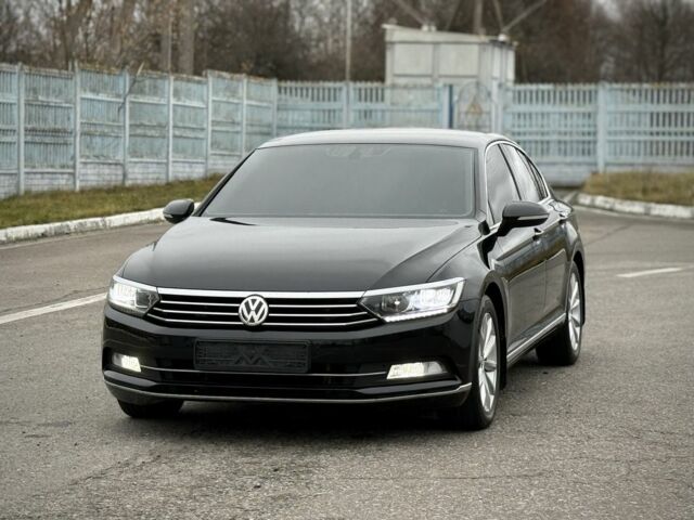 Чорний Фольксваген Пассат, об'ємом двигуна 2 л та пробігом 224 тис. км за 16300 $, фото 2 на Automoto.ua