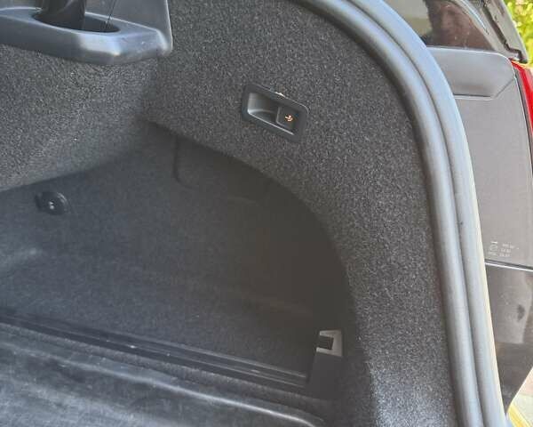 Черный Фольксваген Пассат, объемом двигателя 1.97 л и пробегом 238 тыс. км за 16500 $, фото 34 на Automoto.ua