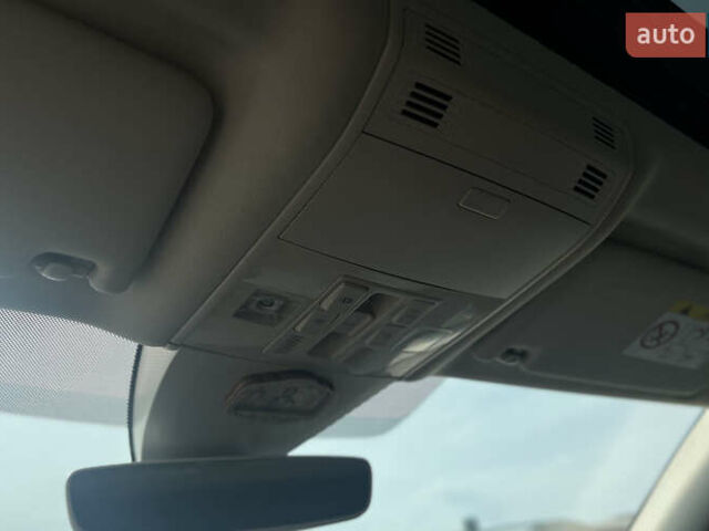 Черный Фольксваген Пассат, объемом двигателя 1.97 л и пробегом 230 тыс. км за 16800 $, фото 19 на Automoto.ua