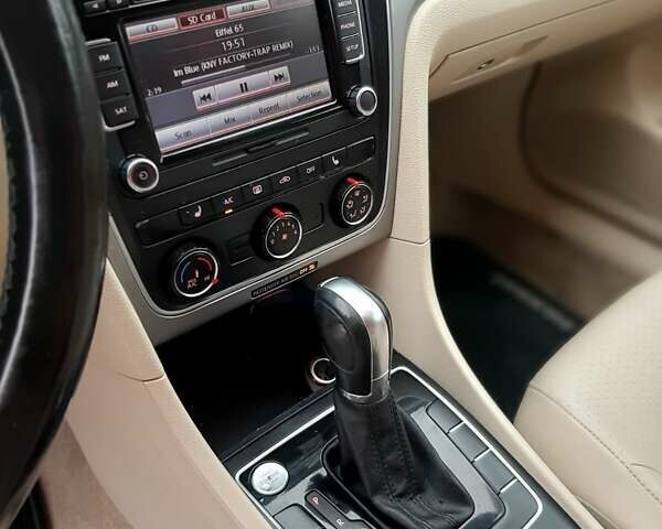 Черный Фольксваген Пассат, объемом двигателя 1.8 л и пробегом 146 тыс. км за 11200 $, фото 4 на Automoto.ua