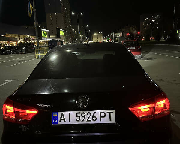 Чорний Фольксваген Пассат, об'ємом двигуна 2 л та пробігом 231 тис. км за 13000 $, фото 28 на Automoto.ua