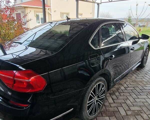 Черный Фольксваген Пассат, объемом двигателя 1.8 л и пробегом 215 тыс. км за 11800 $, фото 5 на Automoto.ua