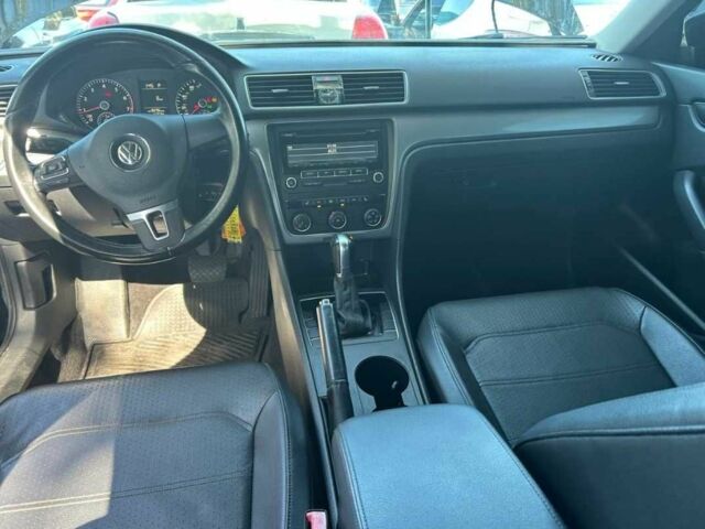 Черный Фольксваген Пассат, объемом двигателя 1.8 л и пробегом 97 тыс. км за 10450 $, фото 8 на Automoto.ua