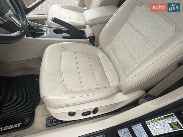 Чорний Фольксваген Пассат, об'ємом двигуна 1.8 л та пробігом 92 тис. км за 9699 $, фото 26 на Automoto.ua