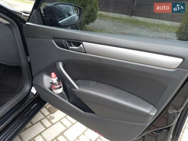 Черный Фольксваген Пассат, объемом двигателя 1.8 л и пробегом 110 тыс. км за 12000 $, фото 6 на Automoto.ua