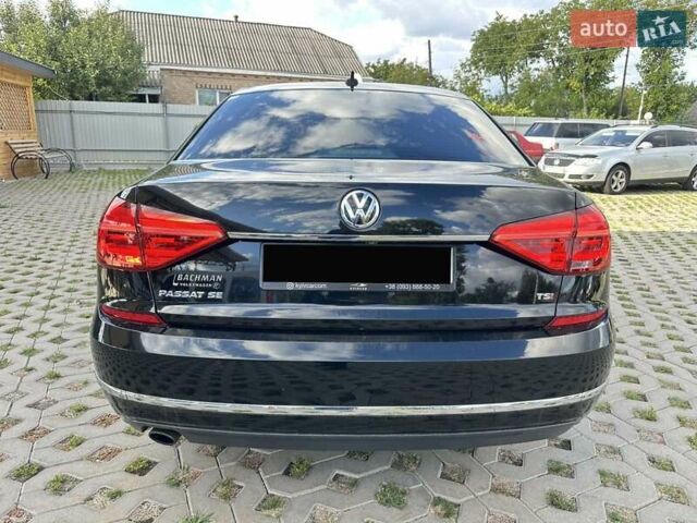 Черный Фольксваген Пассат, объемом двигателя 1.8 л и пробегом 186 тыс. км за 15000 $, фото 3 на Automoto.ua