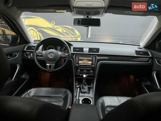 Черный Фольксваген Пассат, объемом двигателя 1.8 л и пробегом 252 тыс. км за 10600 $, фото 23 на Automoto.ua