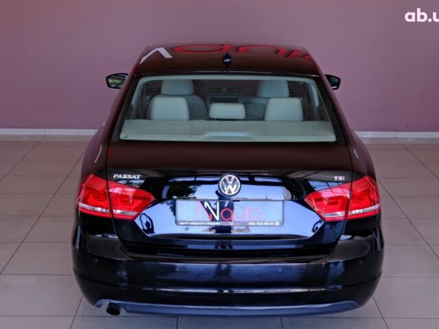 Черный Фольксваген Пассат, объемом двигателя 1.8 л и пробегом 179 тыс. км за 9900 $, фото 5 на Automoto.ua