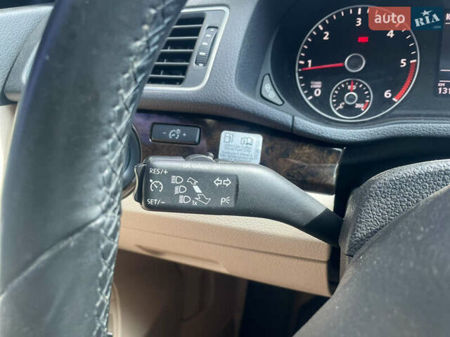 Чорний Фольксваген Пассат, об'ємом двигуна 2 л та пробігом 134 тис. км за 15700 $, фото 24 на Automoto.ua