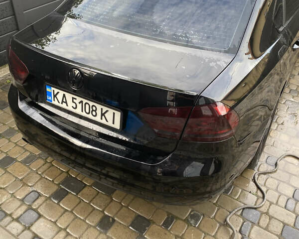 Черный Фольксваген Пассат, объемом двигателя 1.8 л и пробегом 182 тыс. км за 9700 $, фото 2 на Automoto.ua