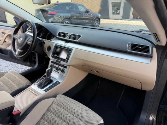 Чорний Фольксваген Пассат, об'ємом двигуна 3 л та пробігом 71 тис. км за 6000 $, фото 9 на Automoto.ua