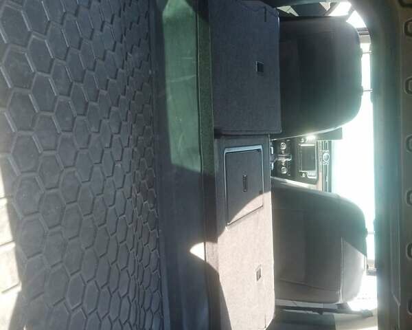 Черный Фольксваген Пассат, объемом двигателя 1.6 л и пробегом 280 тыс. км за 17800 $, фото 14 на Automoto.ua