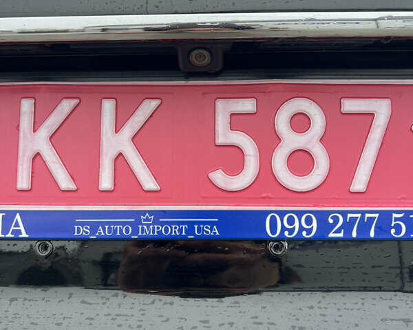 Черный Фольксваген Пассат, объемом двигателя 1.8 л и пробегом 161 тыс. км за 12300 $, фото 24 на Automoto.ua