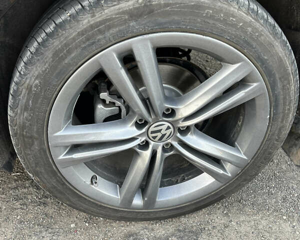 Чорний Фольксваген Пассат, об'ємом двигуна 1.97 л та пробігом 234 тис. км за 10600 $, фото 7 на Automoto.ua