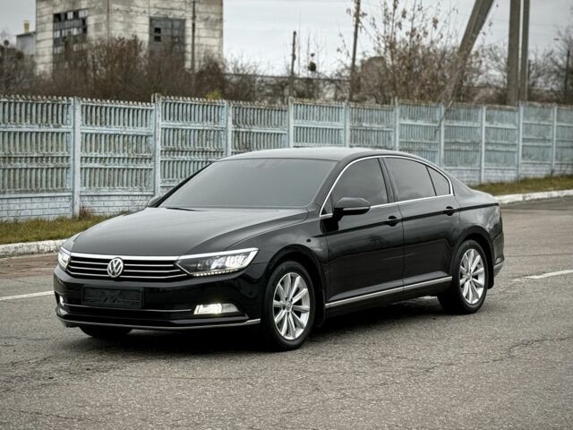 Чорний Фольксваген Пассат, об'ємом двигуна 2 л та пробігом 224 тис. км за 16300 $, фото 4 на Automoto.ua