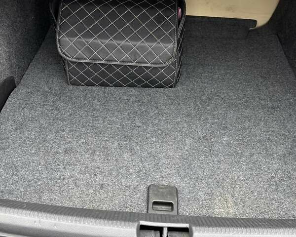 Фольксваген Пассат 2015 в Харькове на Automoto.ua Черный Фольксваген Пассат, объемом двигателя 1.97 л и пробегом 133 тыс. км за 13500 $, фото 5 на Automoto.ua