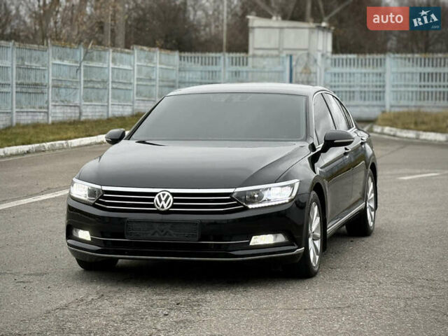 Черный Фольксваген Пассат, объемом двигателя 1.97 л и пробегом 224 тыс. км за 16300 $, фото 6 на Automoto.ua