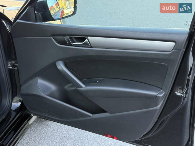 Черный Фольксваген Пассат, объемом двигателя 1.8 л и пробегом 222 тыс. км за 8999 $, фото 26 на Automoto.ua