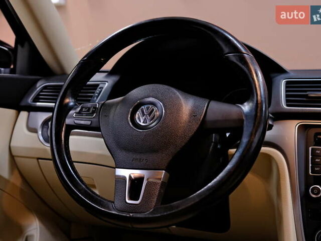 Чорний Фольксваген Пассат, об'ємом двигуна 1.8 л та пробігом 146 тис. км за 10500 $, фото 45 на Automoto.ua