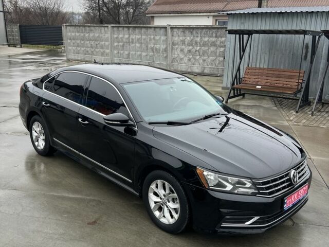 Черный Фольксваген Пассат, объемом двигателя 1.8 л и пробегом 161 тыс. км за 12300 $, фото 7 на Automoto.ua