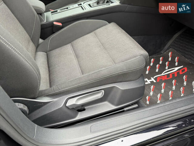 Черный Фольксваген Пассат, объемом двигателя 2 л и пробегом 325 тыс. км за 15500 $, фото 43 на Automoto.ua