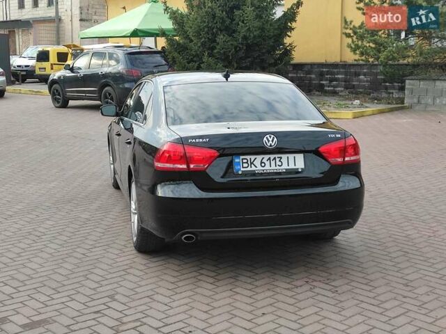 Чорний Фольксваген Пассат, об'ємом двигуна 2 л та пробігом 150 тис. км за 13599 $, фото 4 на Automoto.ua