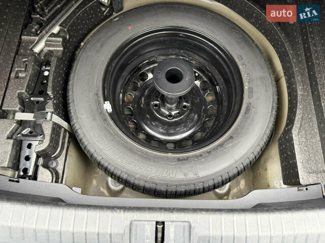 Черный Фольксваген Пассат, объемом двигателя 2 л и пробегом 325 тыс. км за 15500 $, фото 63 на Automoto.ua