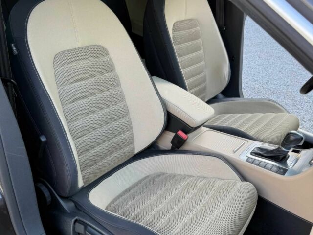 Чорний Фольксваген Пассат, об'ємом двигуна 3 л та пробігом 71 тис. км за 6000 $, фото 11 на Automoto.ua