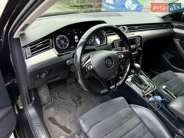 Черный Фольксваген Пассат, объемом двигателя 2 л и пробегом 248 тыс. км за 17500 $, фото 34 на Automoto.ua