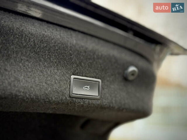 Черный Фольксваген Пассат, объемом двигателя 1.97 л и пробегом 224 тыс. км за 16300 $, фото 29 на Automoto.ua