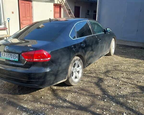 Черный Фольксваген Пассат, объемом двигателя 1.8 л и пробегом 180 тыс. км за 12000 $, фото 2 на Automoto.ua