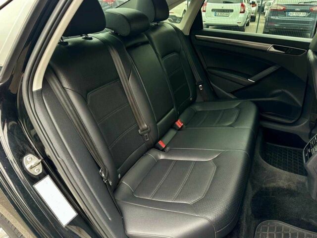 Черный Фольксваген Пассат, объемом двигателя 1.8 л и пробегом 187 тыс. км за 11950 $, фото 19 на Automoto.ua