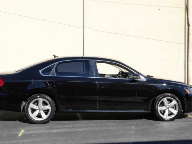 Черный Фольксваген Пассат, объемом двигателя 2 л и пробегом 73 тыс. км за 8000 $, фото 5 на Automoto.ua