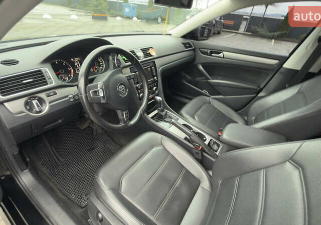 Чорний Фольксваген Пассат, об'ємом двигуна 2 л та пробігом 188 тис. км за 12950 $, фото 21 на Automoto.ua