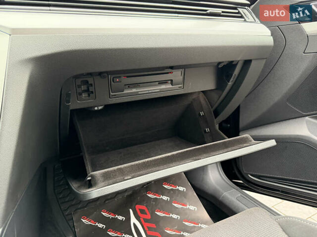 Черный Фольксваген Пассат, объемом двигателя 2 л и пробегом 325 тыс. км за 15500 $, фото 59 на Automoto.ua